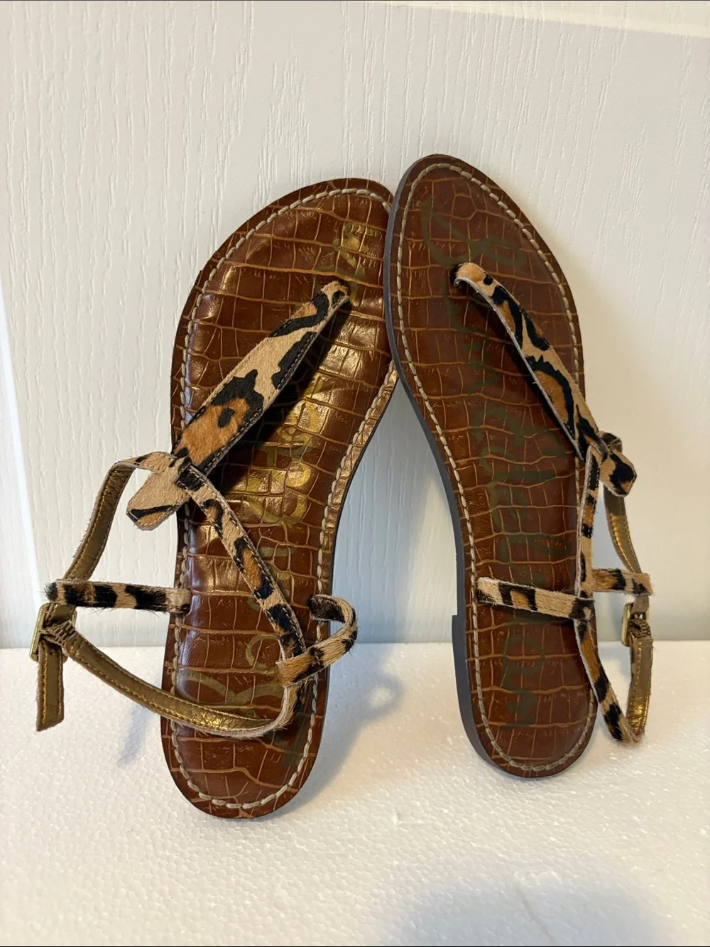 Sam Edelman Brown Croc-Embossed Sandals with Leopard Straps - Picture 1 of 2